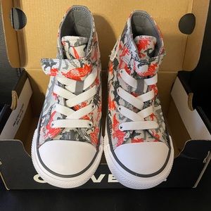 Brand New Boys Dinosaur High Top Converse size 9